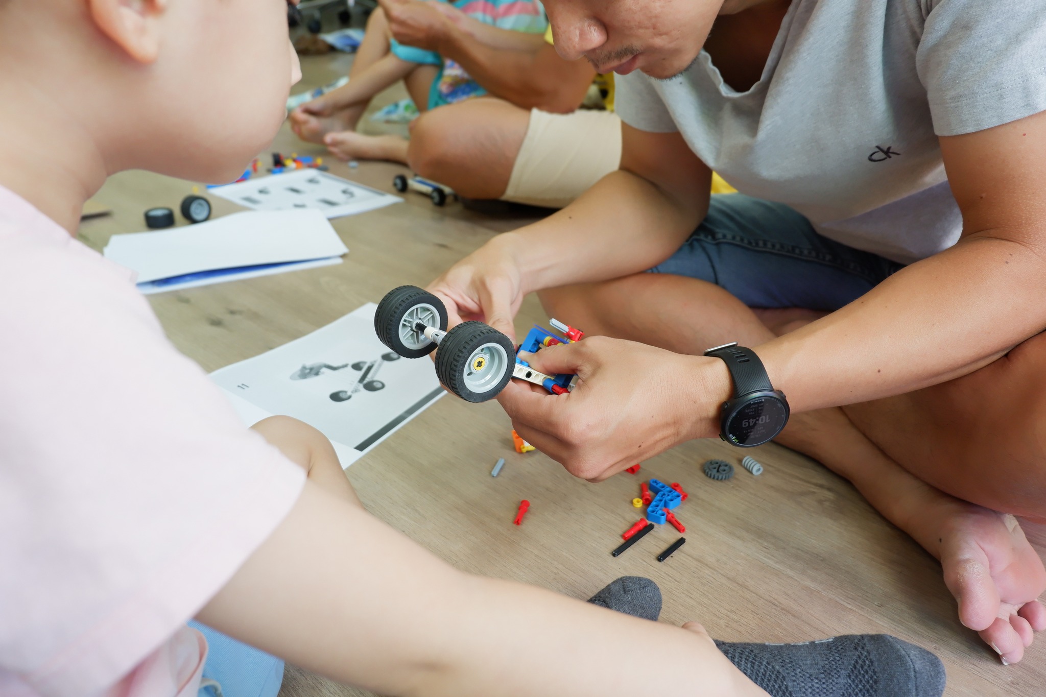 hanh-trang-cong-nghe-cho-tre-tu-viec-hoc-robotics-1